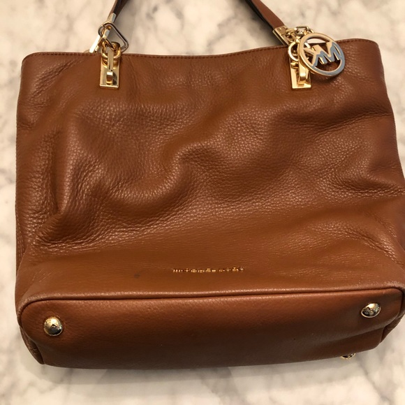 Michael Kors Leather satchel purse - Picture 2 of 8
